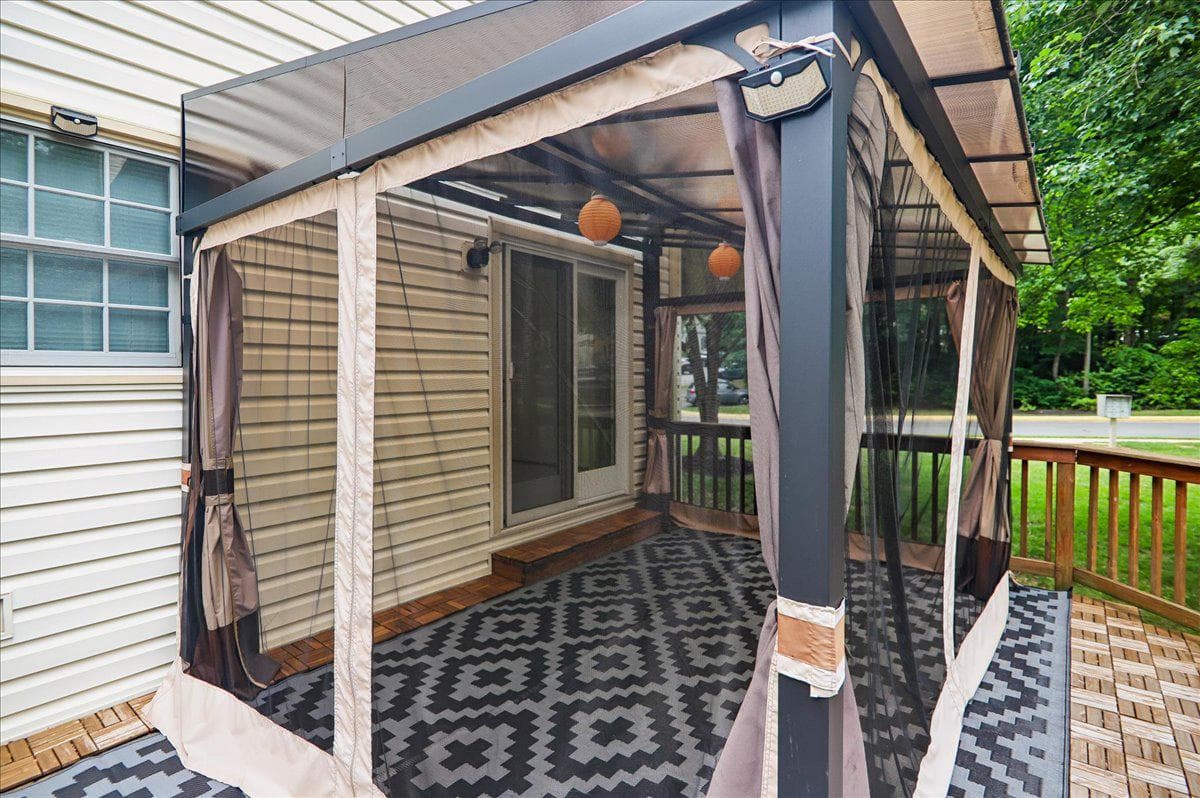 7408 Spring Tree Drive photo 39