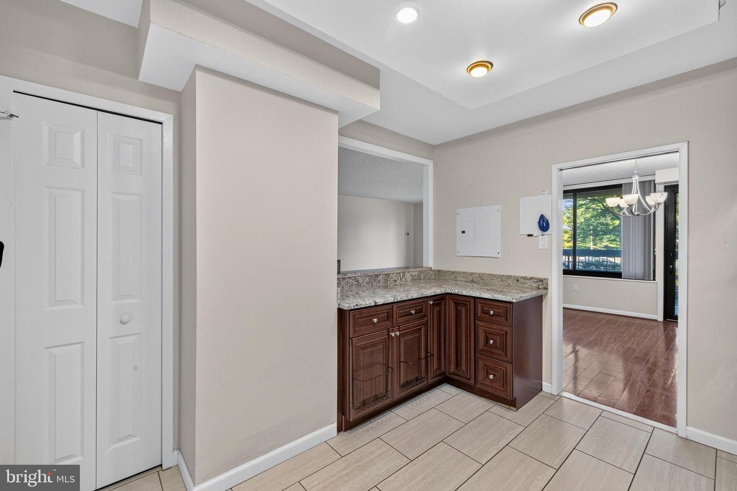 3701 S George Mason Drive #206n photo 5