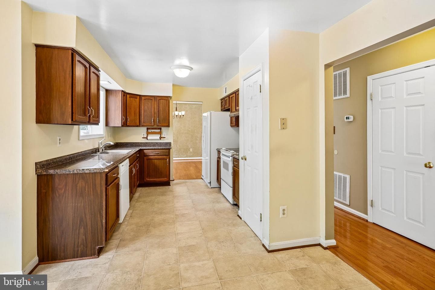 15204 General Stevens Court photo 8