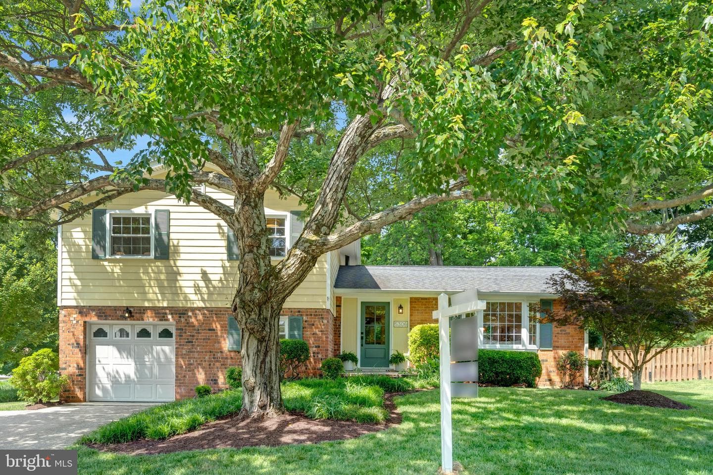 5306 Stonington Drive photo 2