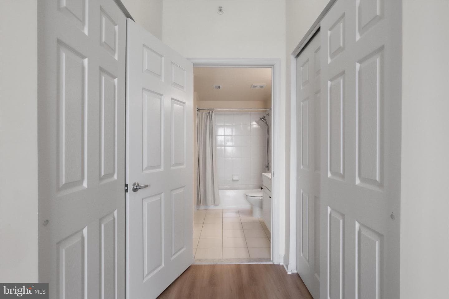 2726 Gallows Road #1506 photo 15