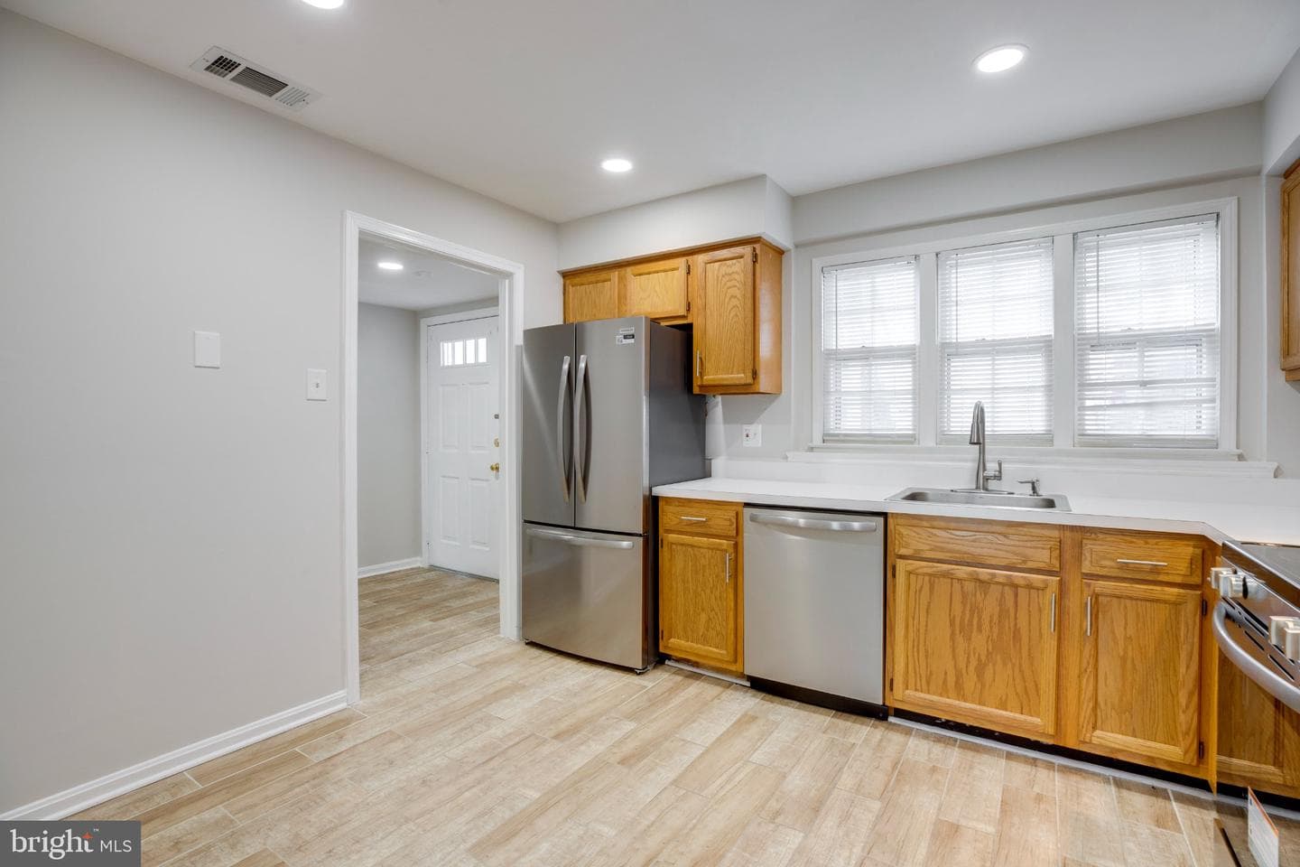 14507 Saint Germain Drive photo 10