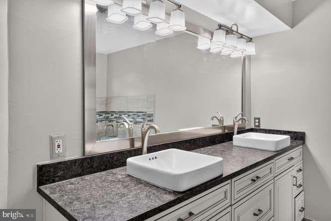 7919 Bracksford Court photo 23