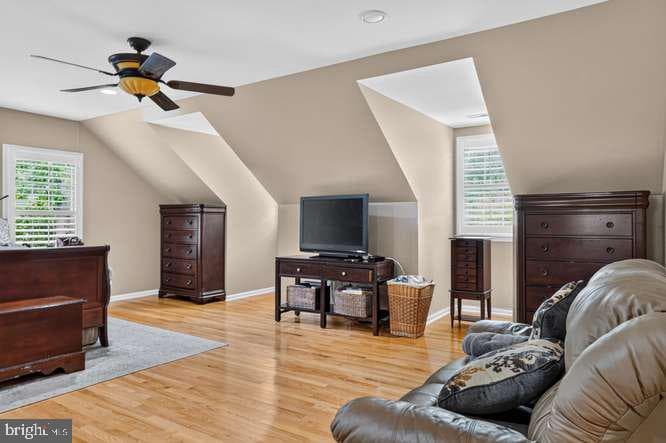 7919 Bracksford Court photo 31