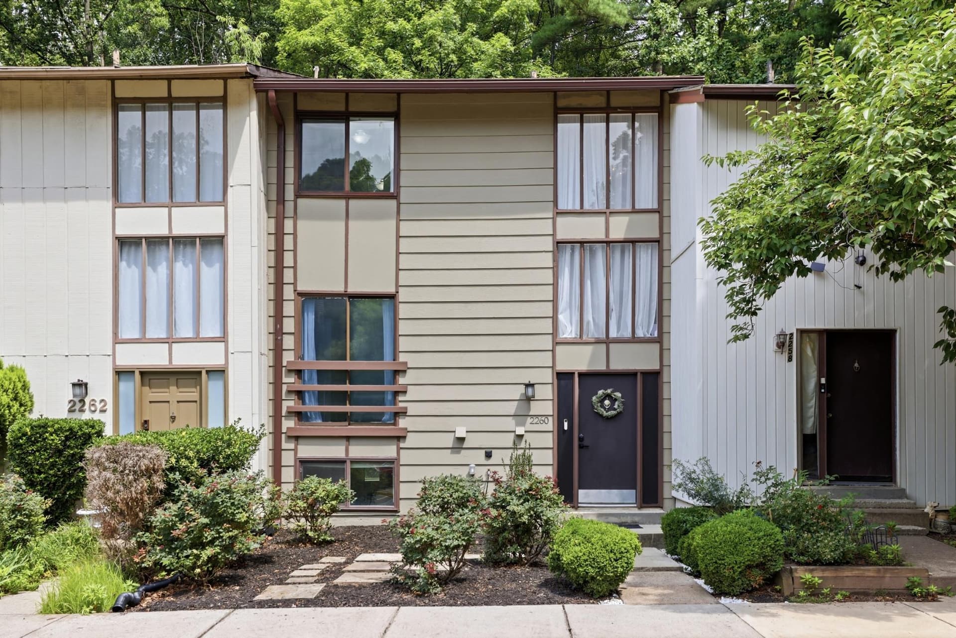 2260 Covent Gardens Court, Reston