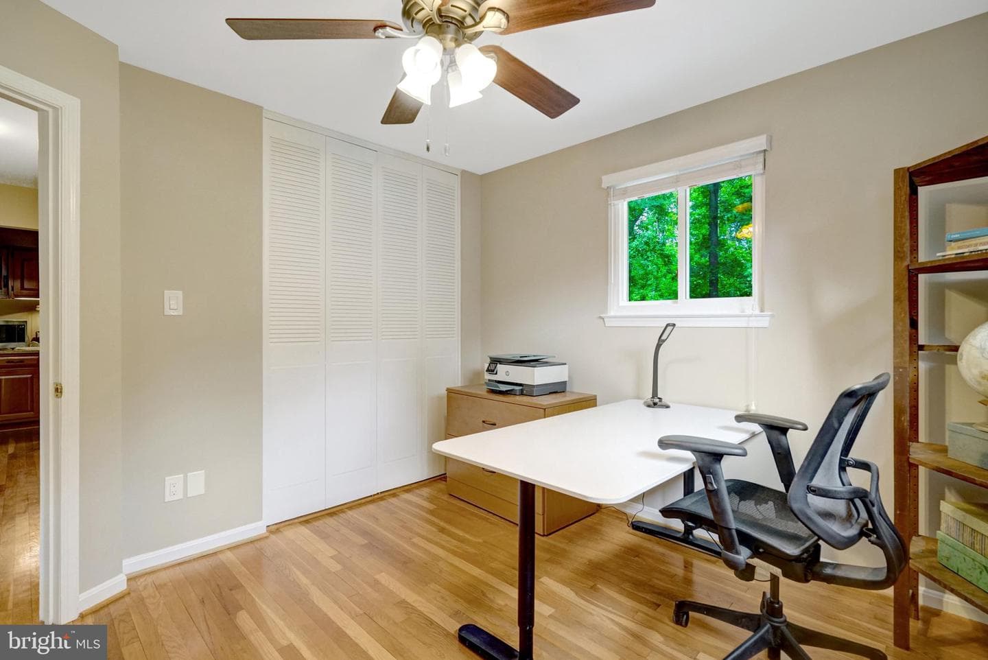 8640 Victoria Road photo 26