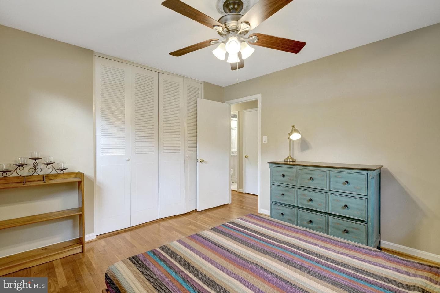 8640 Victoria Road photo 29