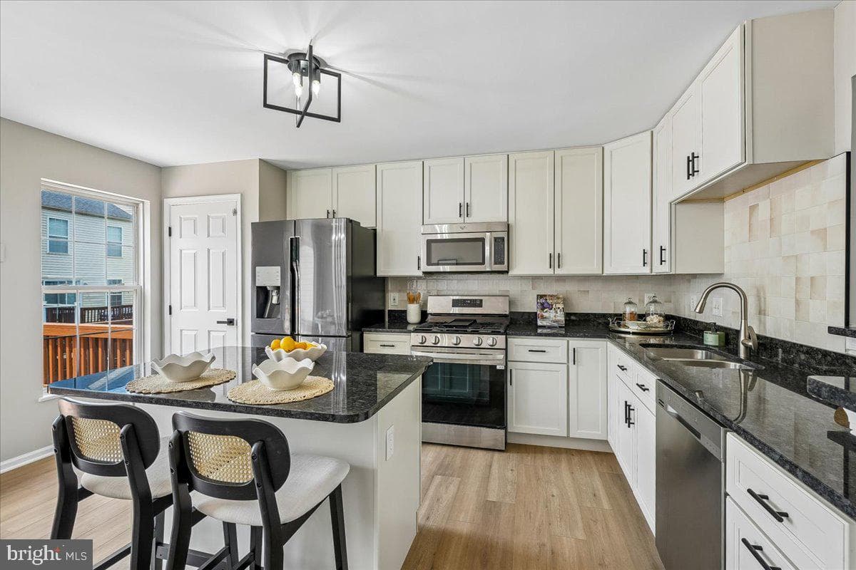 7714 Bartley Way photo 3