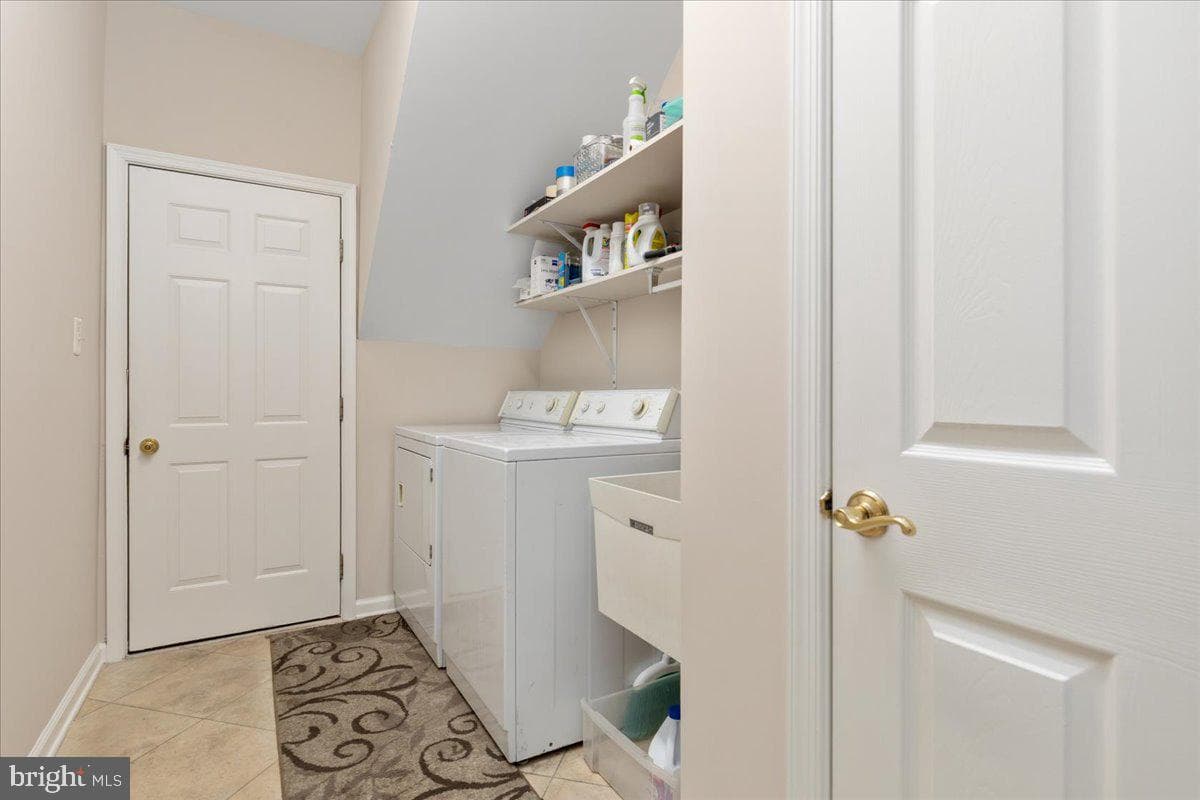 1501 Judd Court photo 18