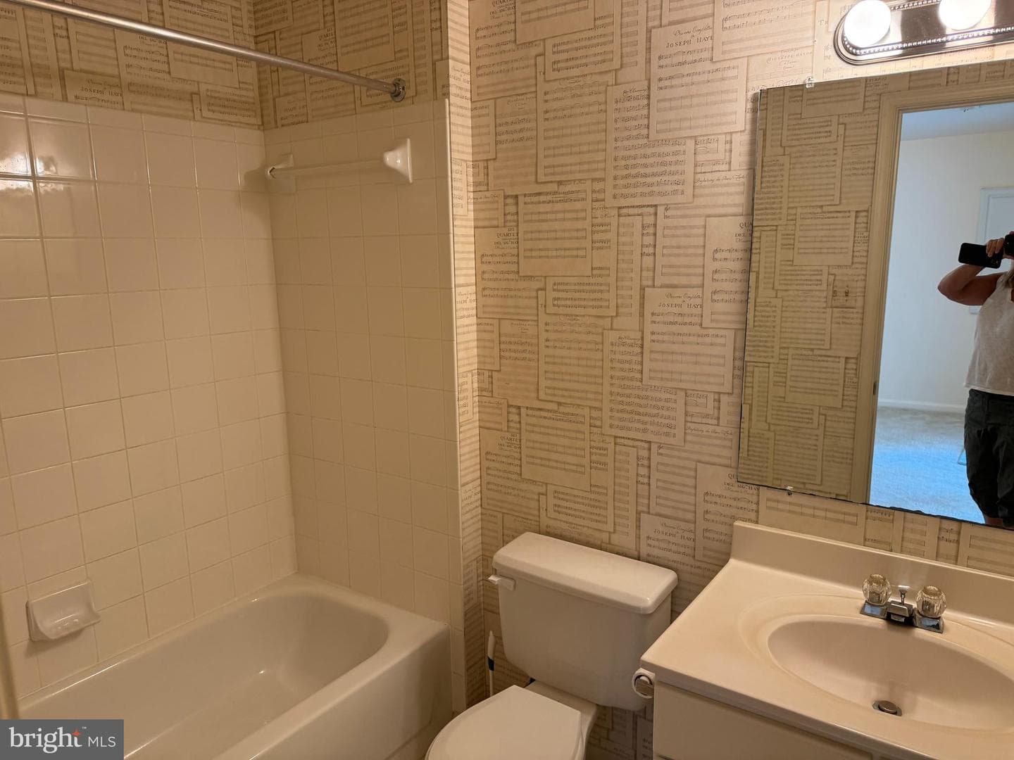 12097 Edgemere Circle photo 14
