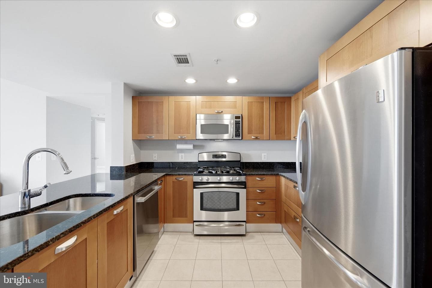 2451 Midtown Avenue #1015 photo 5