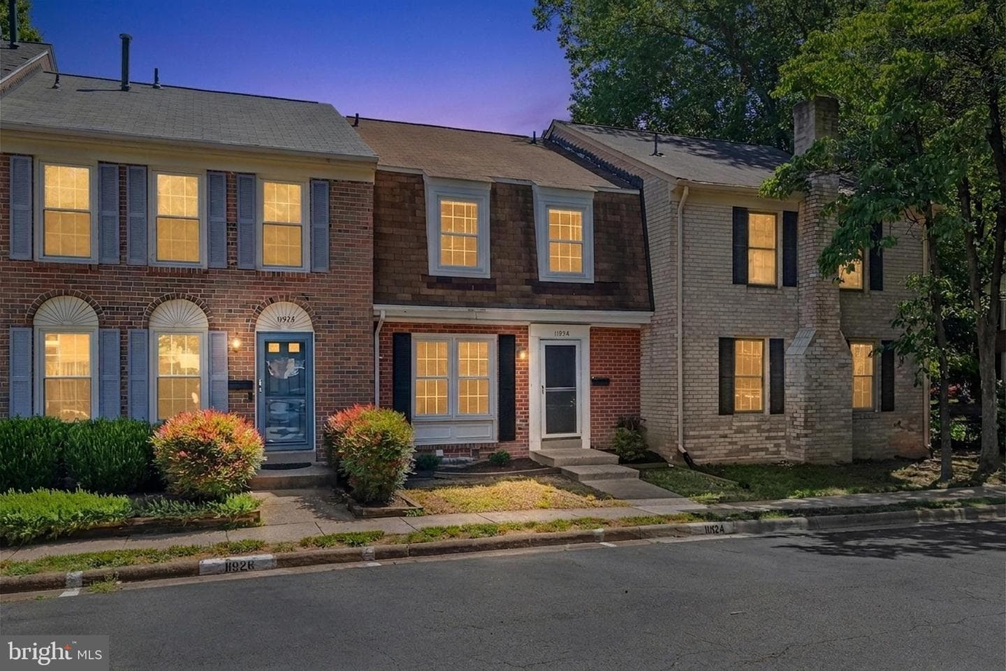 11924 Travistock Court, Reston