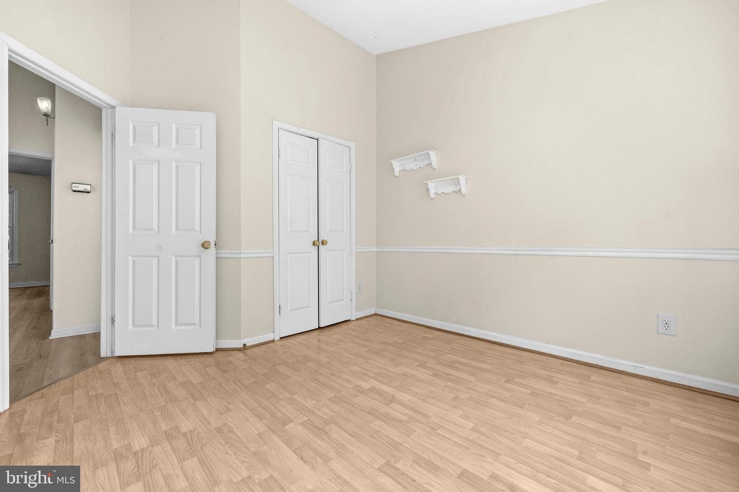 6016 Rockton Court photo 19
