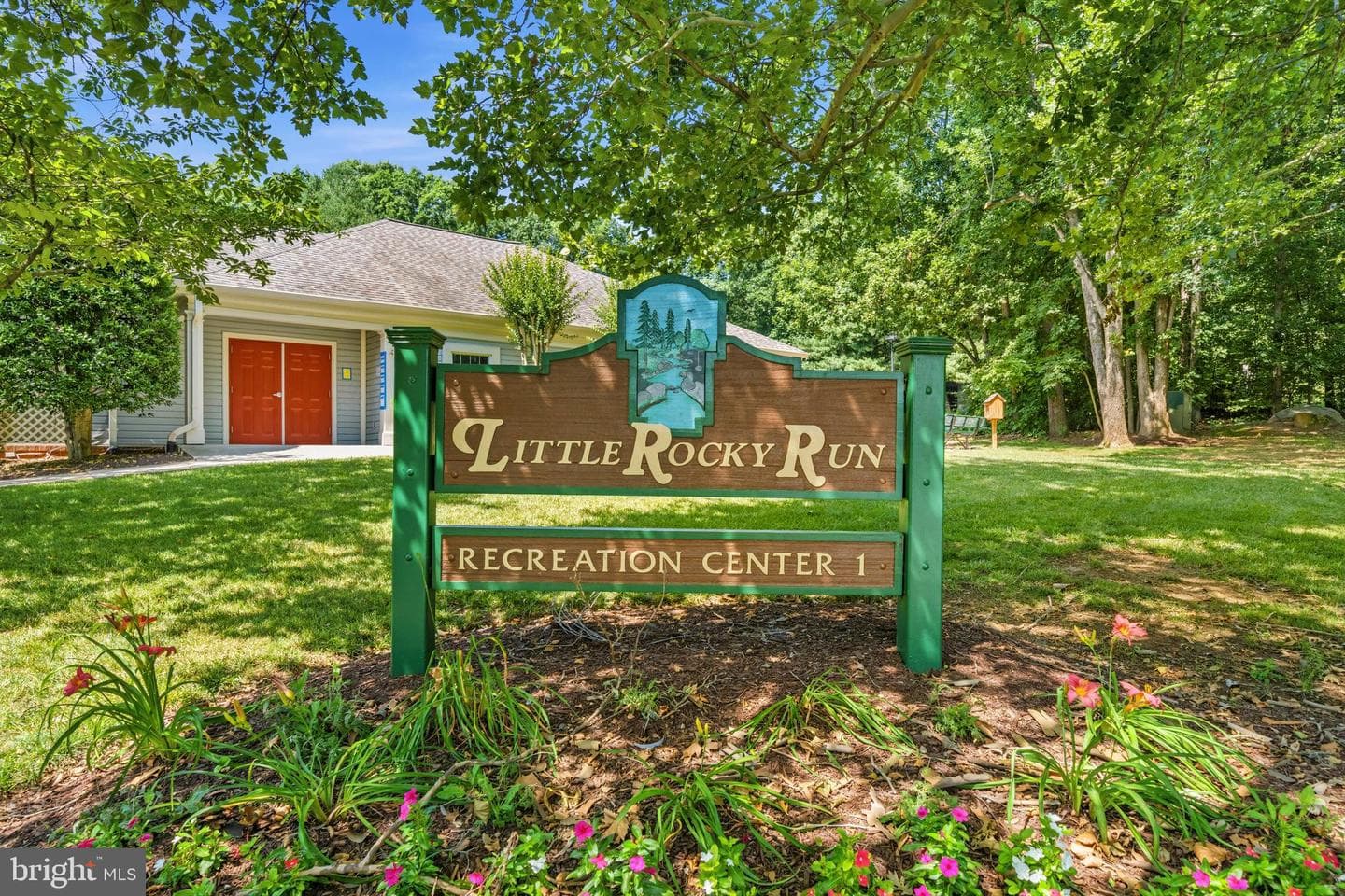 6016 Rockton Court photo 38