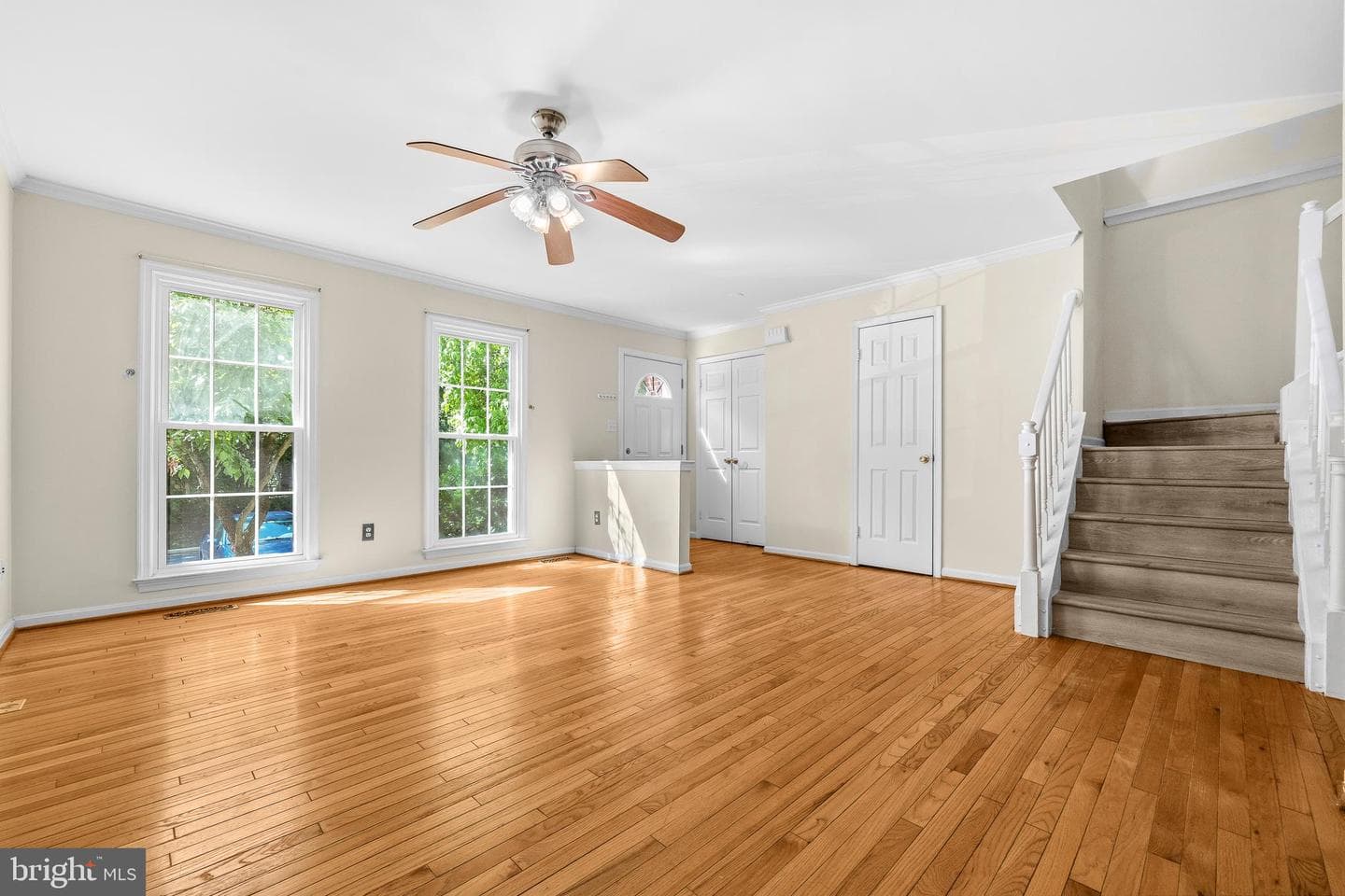 6016 Rockton Court photo 7