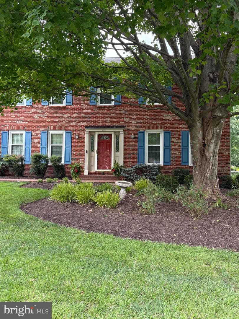 2711 Mustang Drive
