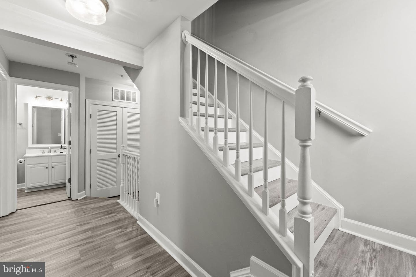 13649 Venturi Lane photo 33
