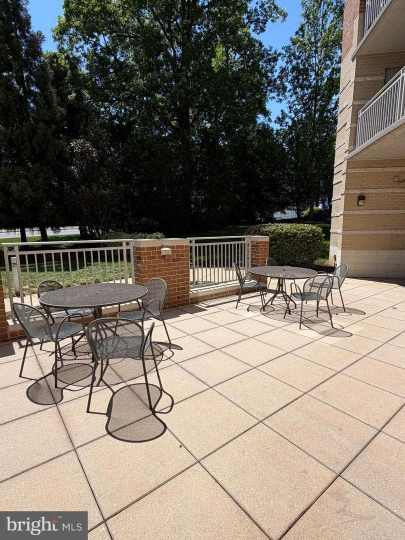11800 Sunset Hills Road #422 photo 29