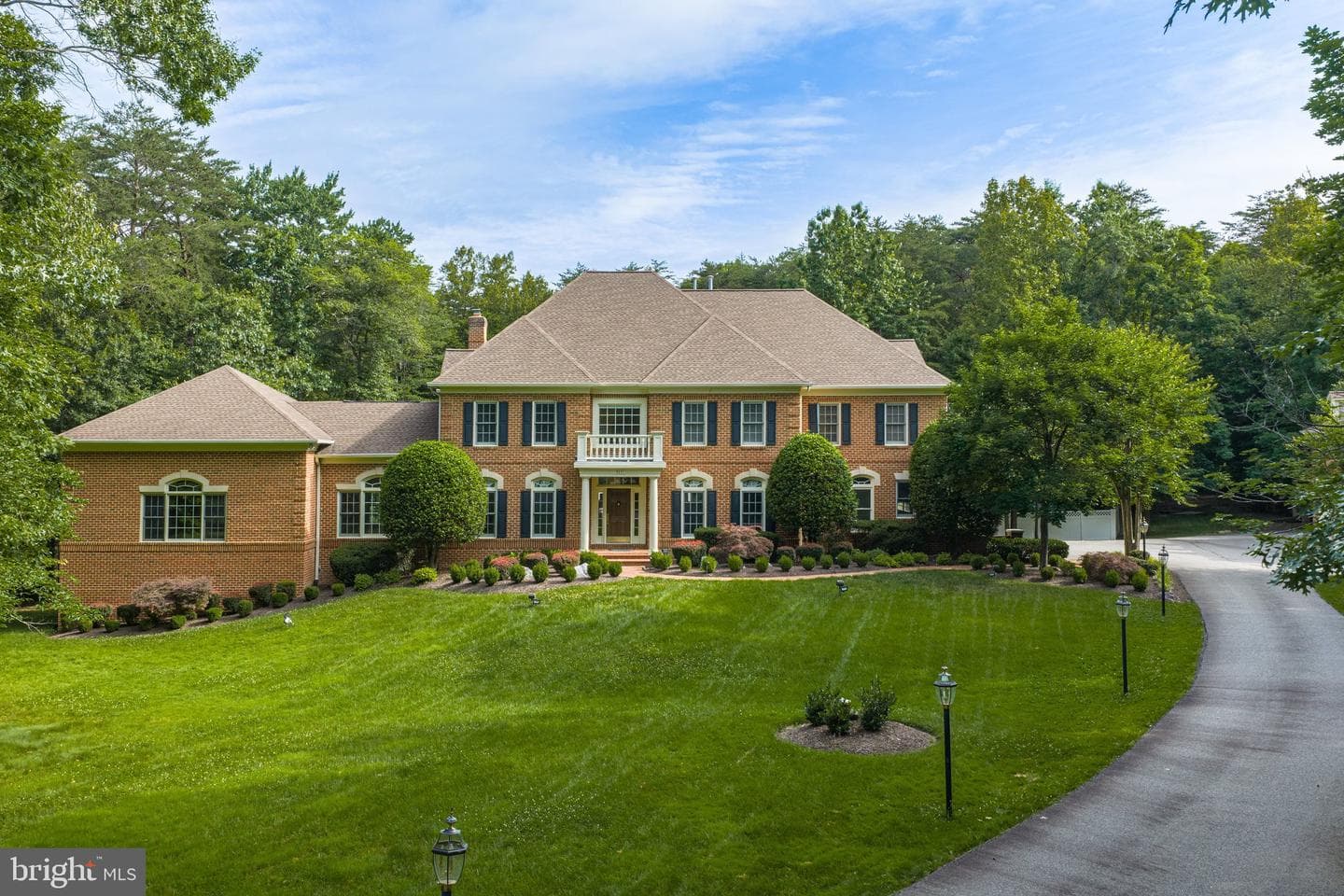 8261 Roseland Drive, Fairfax Station