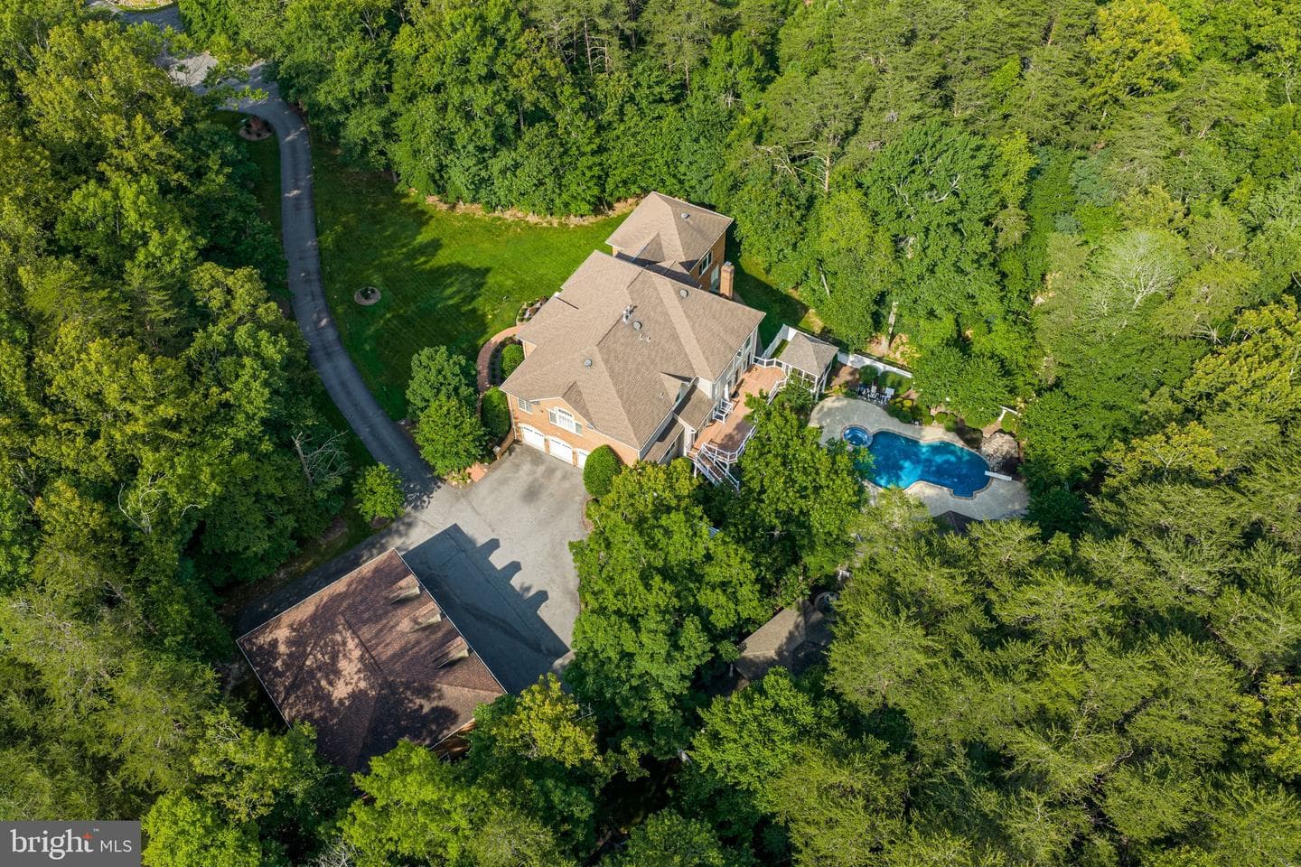 8261 Roseland Drive photo 144
