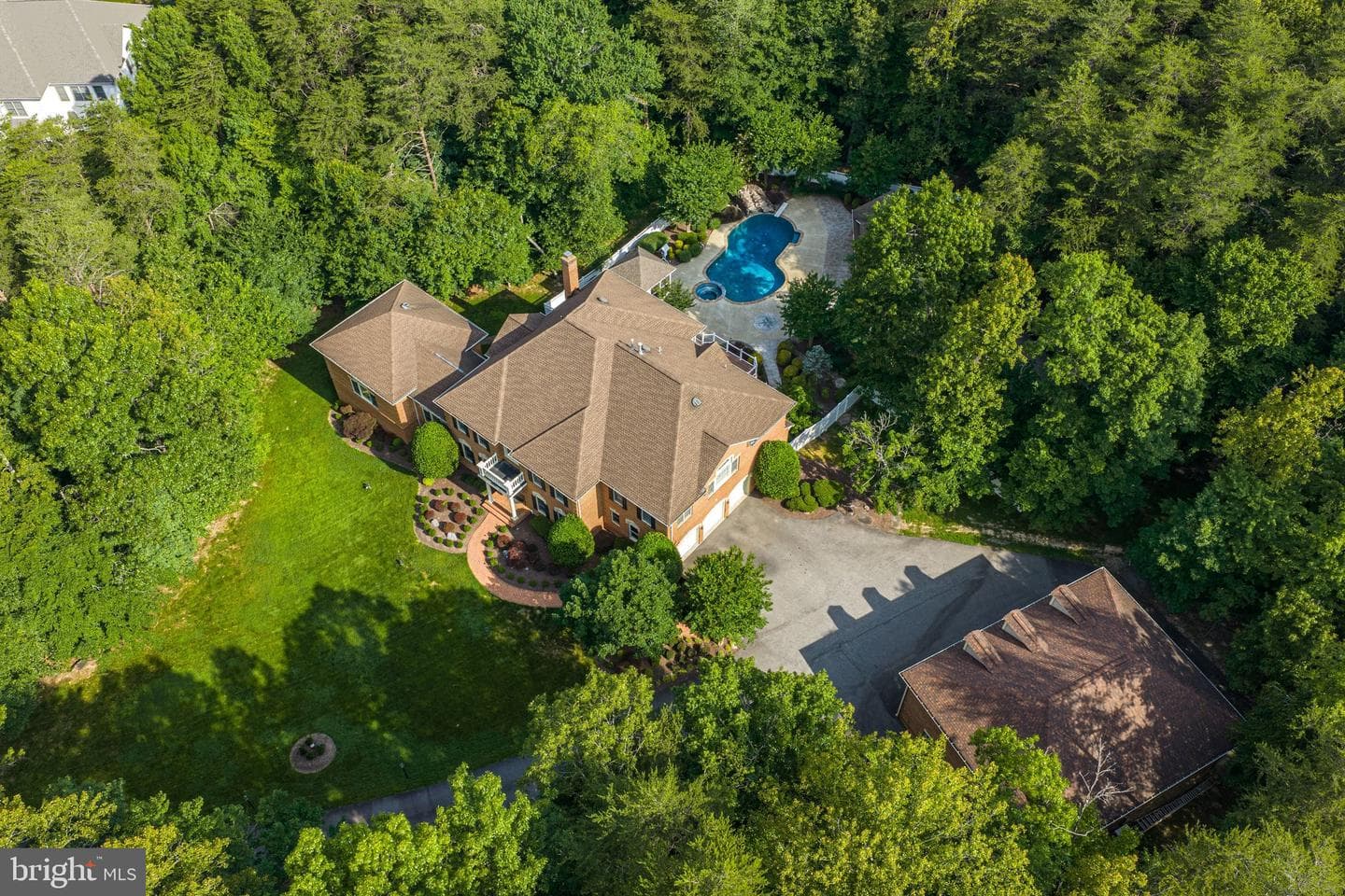 8261 Roseland Drive photo 145
