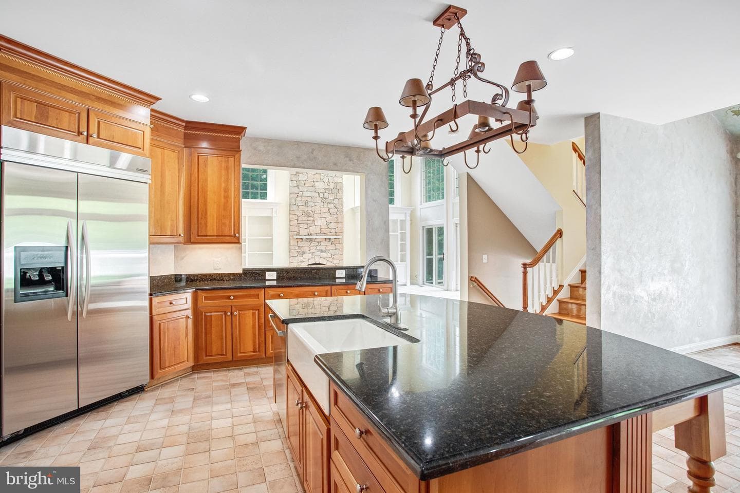 8261 Roseland Drive photo 22