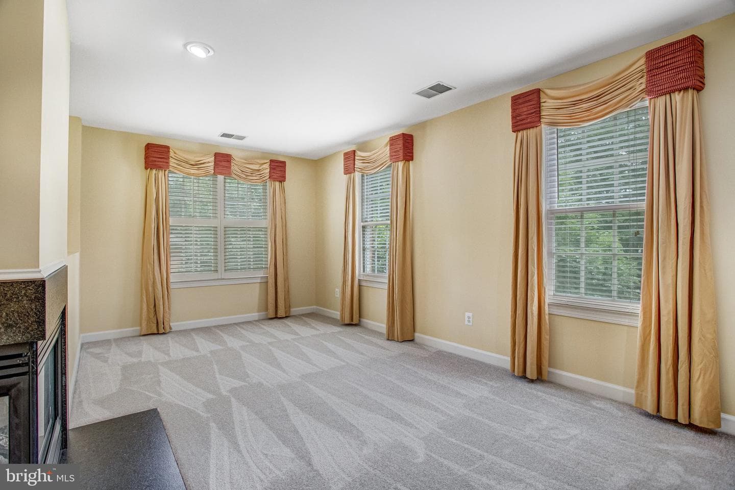 8261 Roseland Drive photo 48
