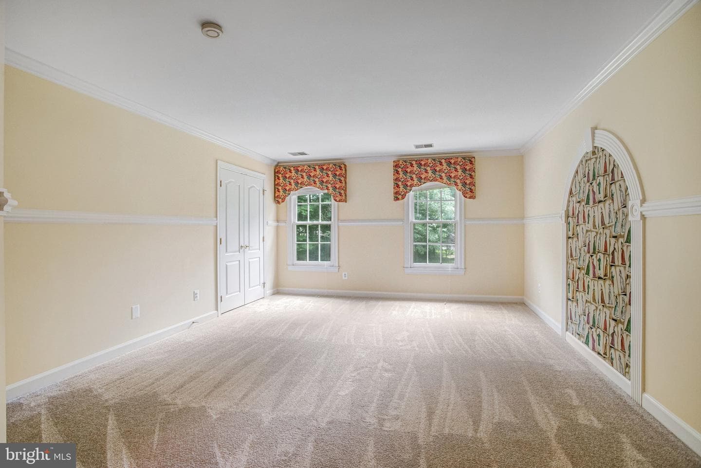 8261 Roseland Drive photo 61