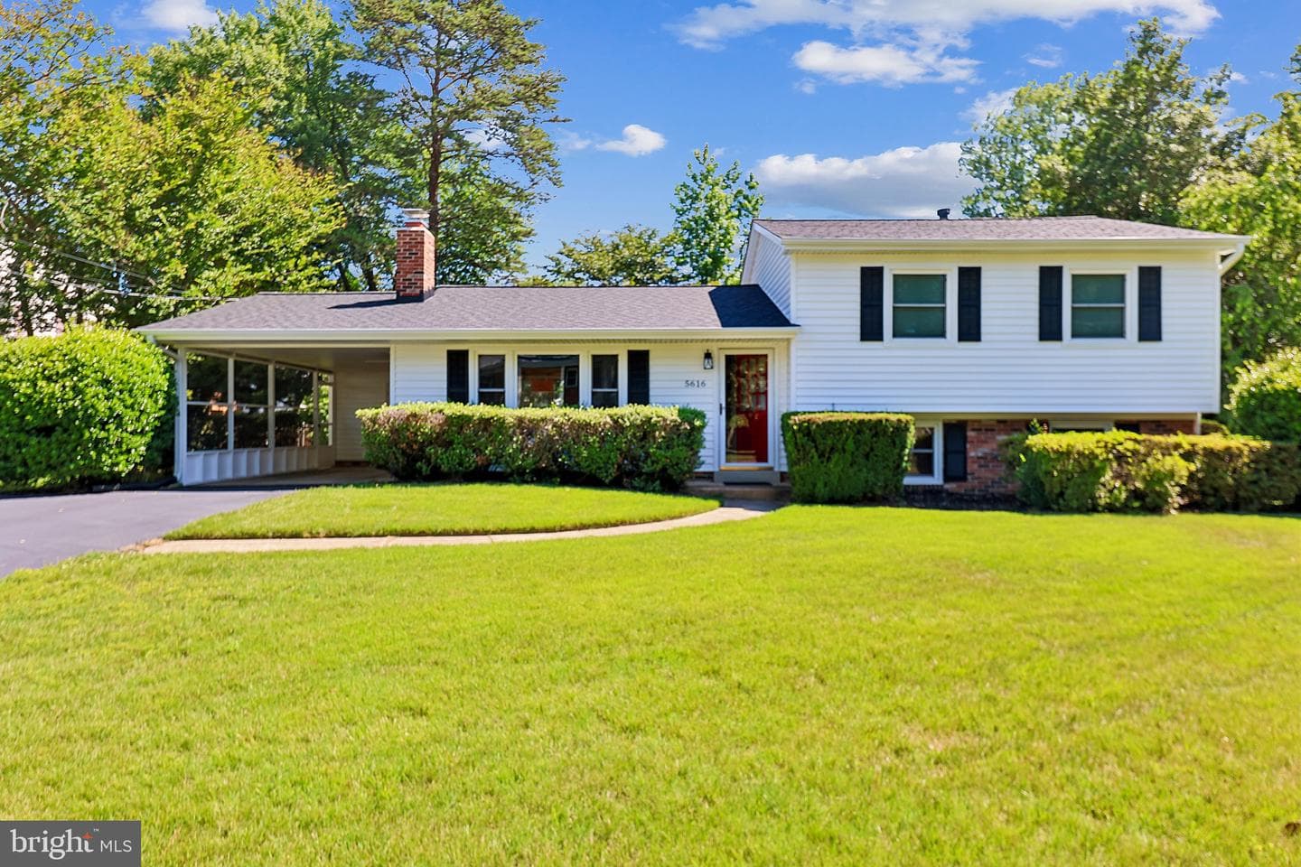 5616 Ashfield Road photo 1