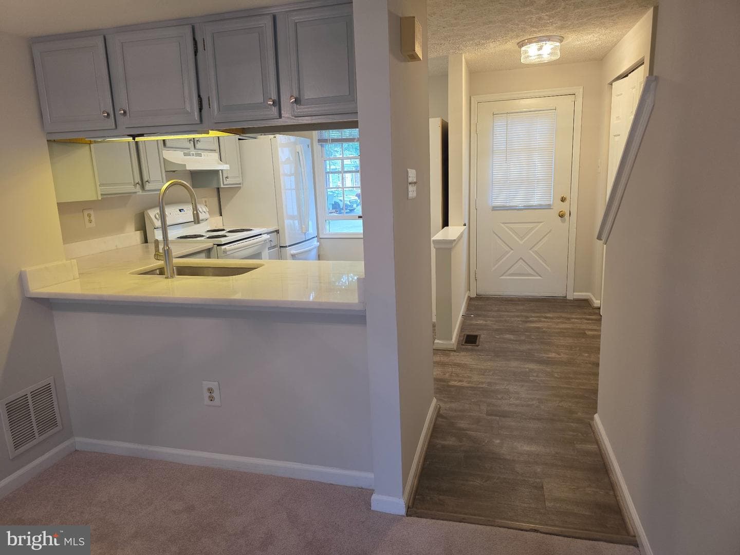 8534 Blue Rock Lane photo 10
