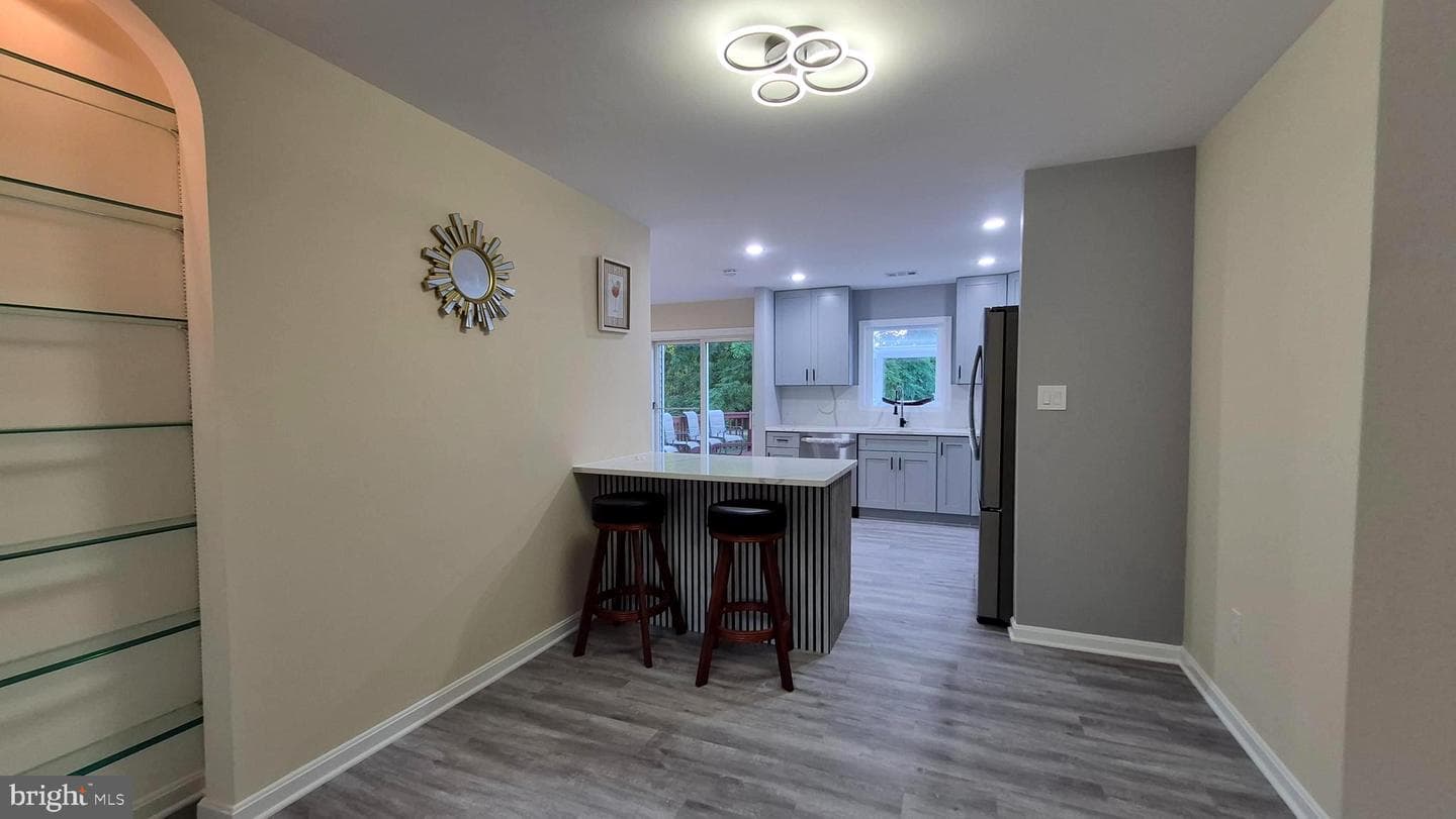 7106 Snug Harbor Court photo 12