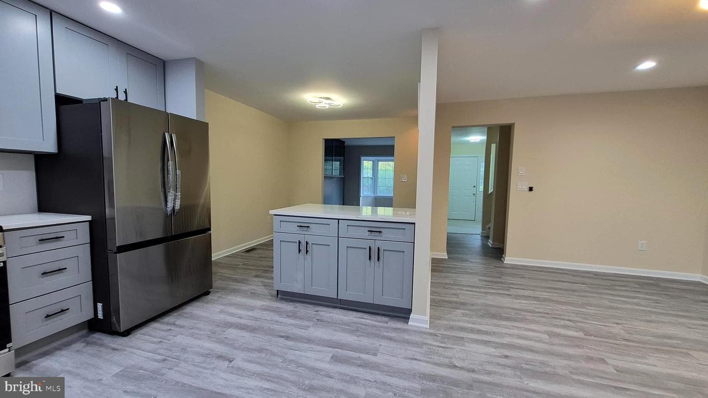 7106 Snug Harbor Court photo 13