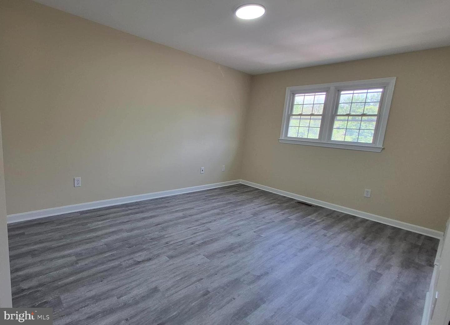 7106 Snug Harbor Court photo 27