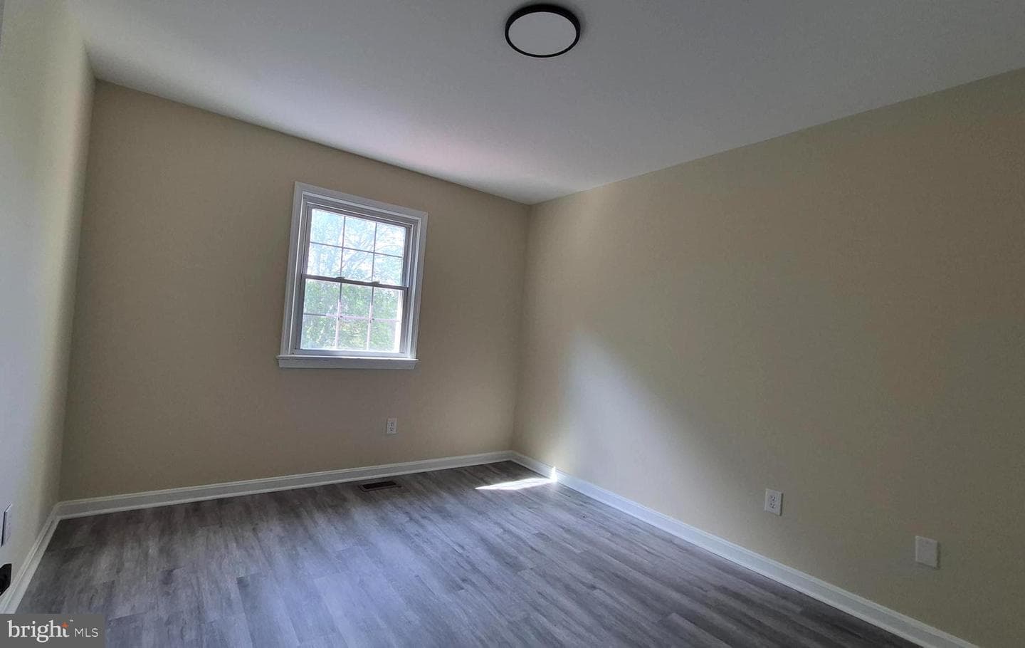 7106 Snug Harbor Court photo 28