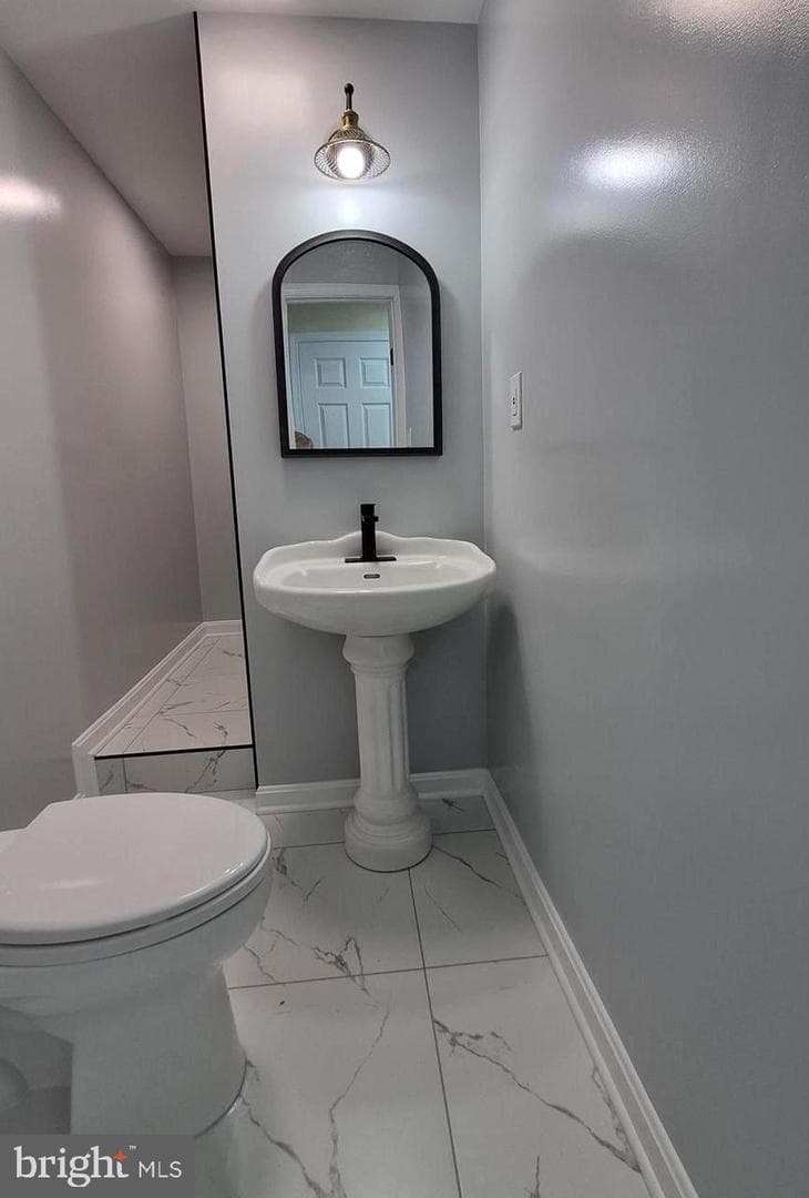 7106 Snug Harbor Court photo 30