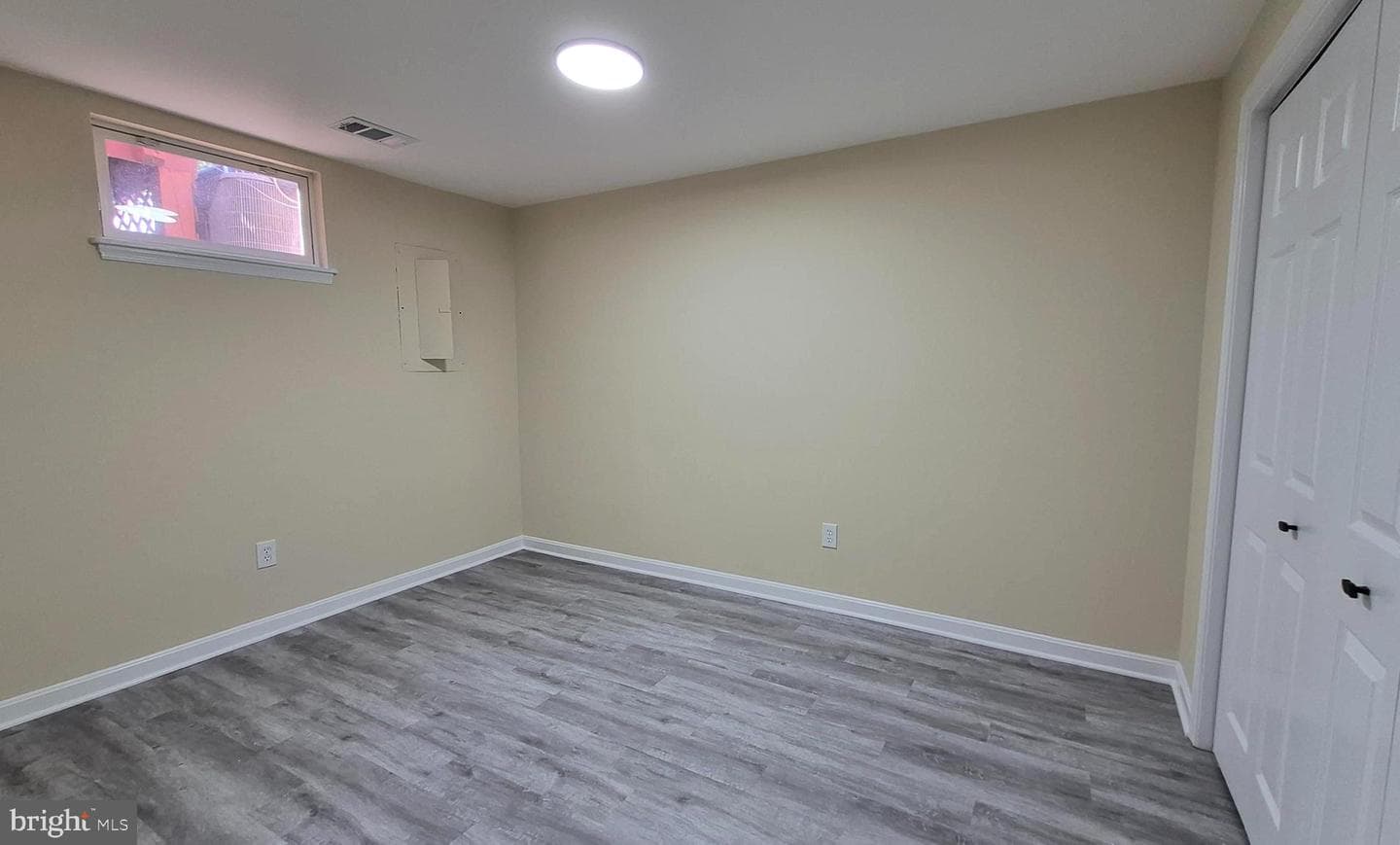 7106 Snug Harbor Court photo 32