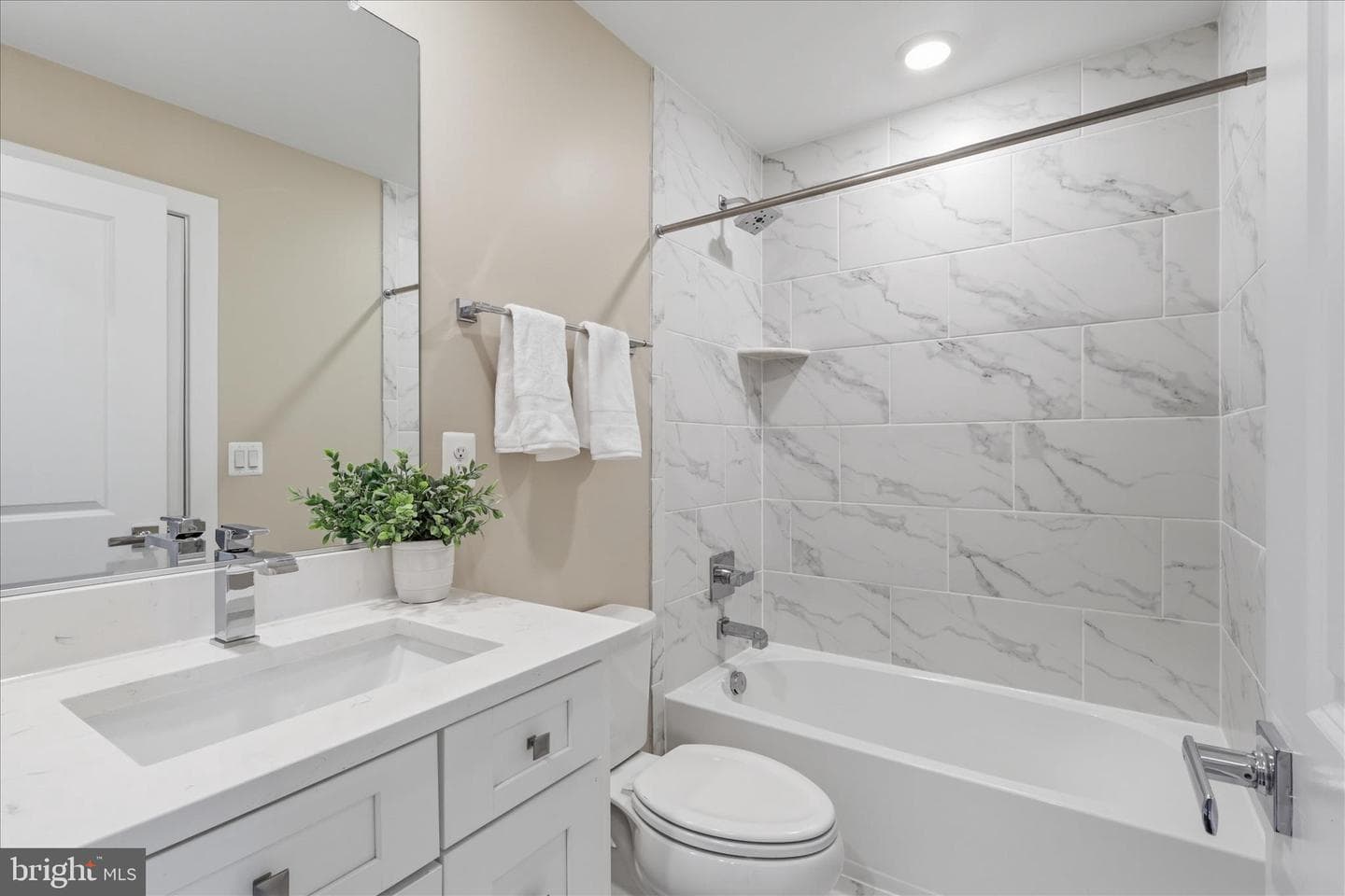 213 Market Square NW #19 photo 33