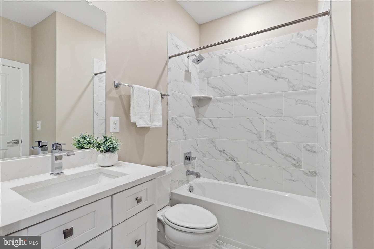 213 Market Square NW #19 photo 8