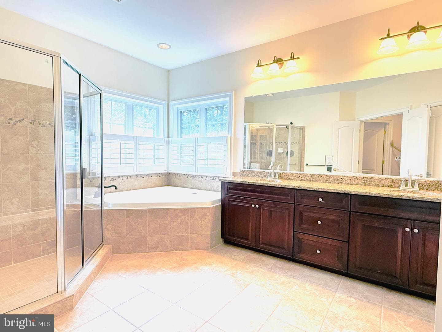 7532 Red Hill Drive photo 27