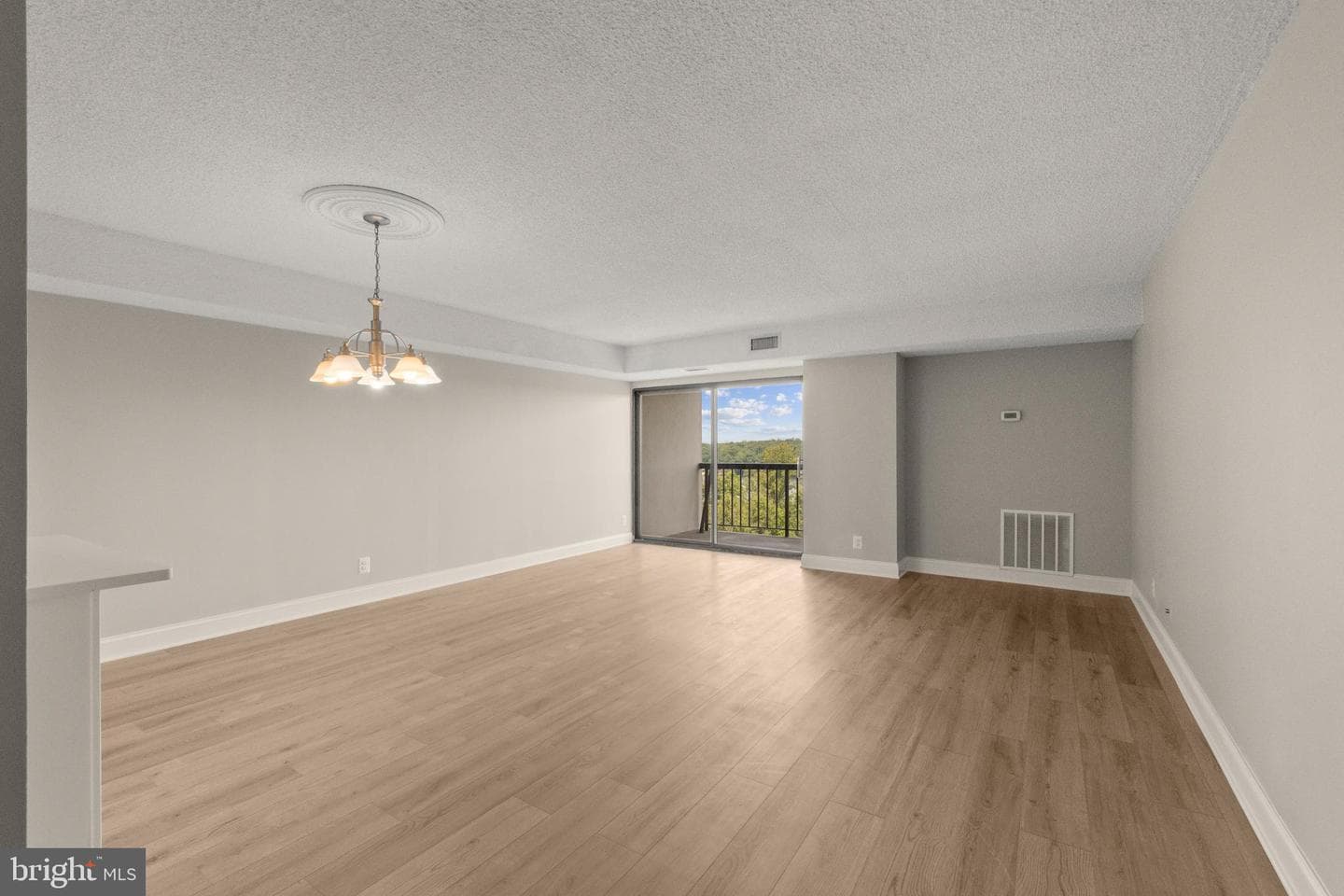 3800 Powell Lane #1218 photo 2