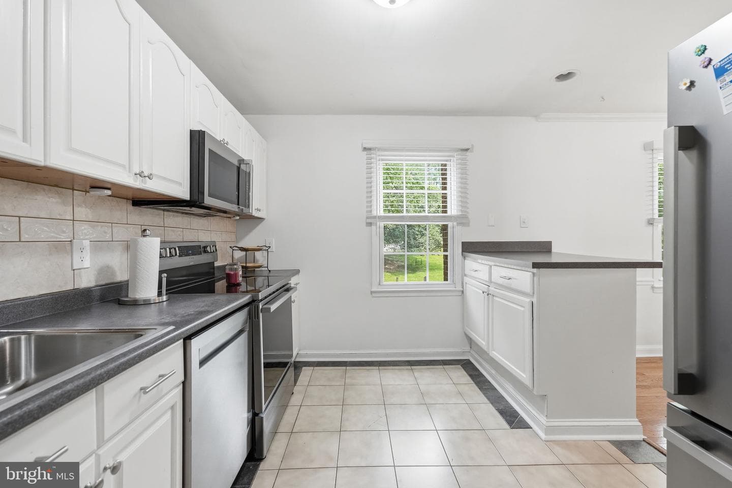 8260 Getty Court photo 14