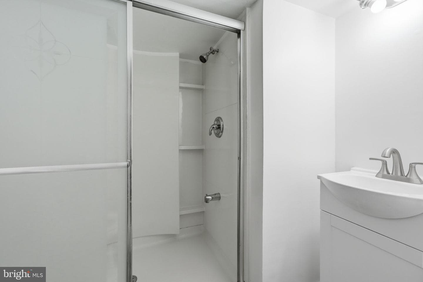 8260 Getty Court photo 27
