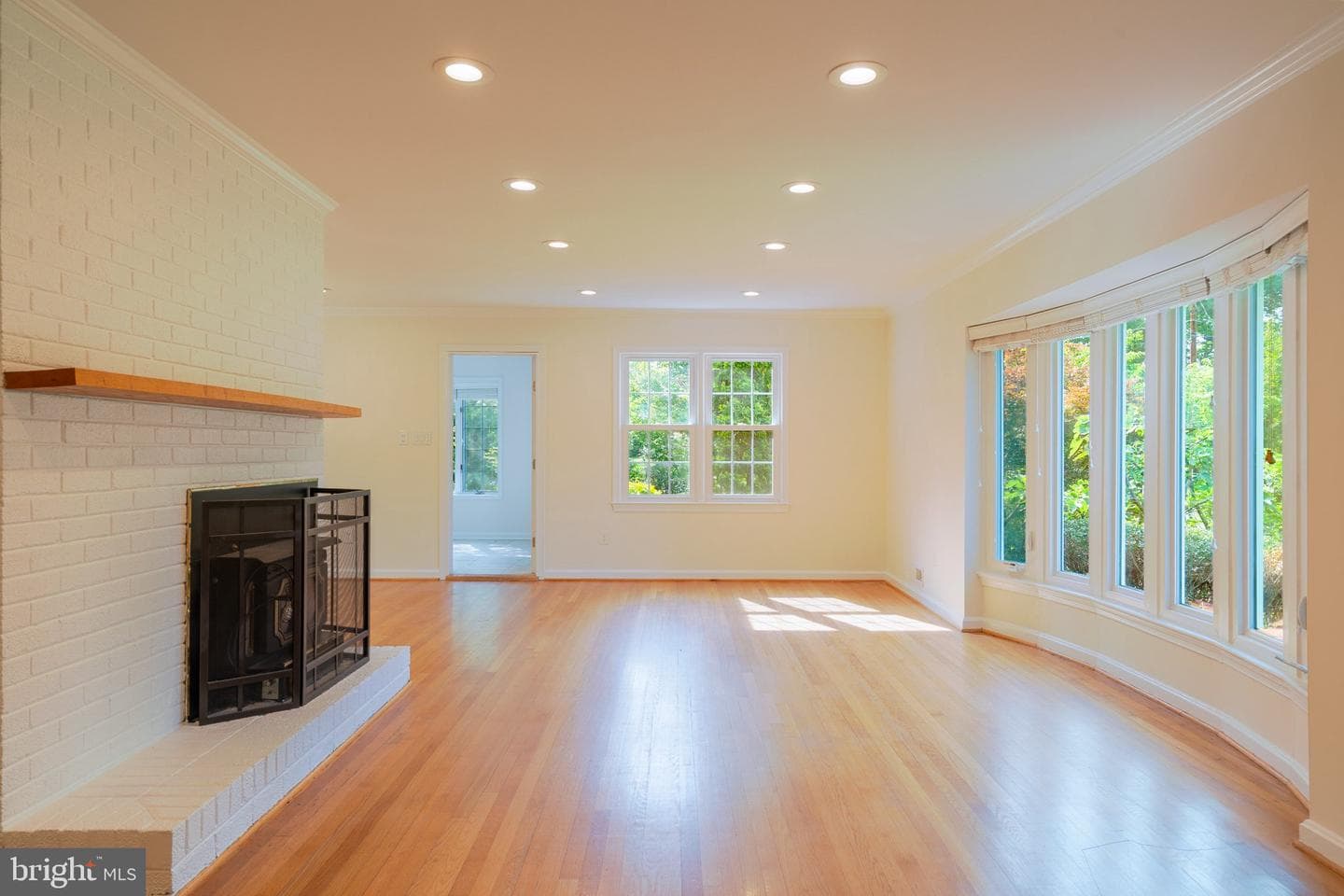 9300 Allwood Court photo 4