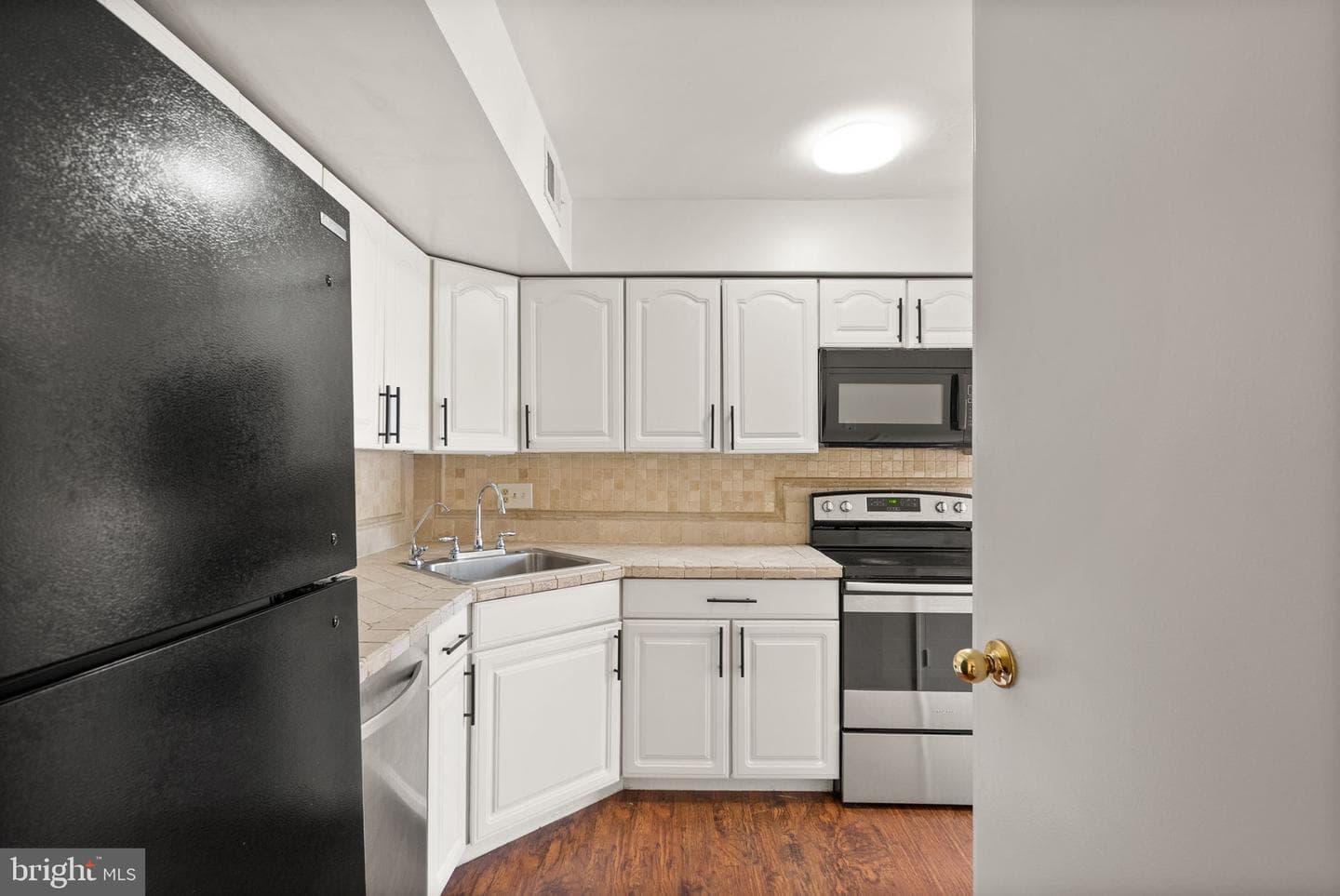 4636 Conwell Drive #192 photo 12