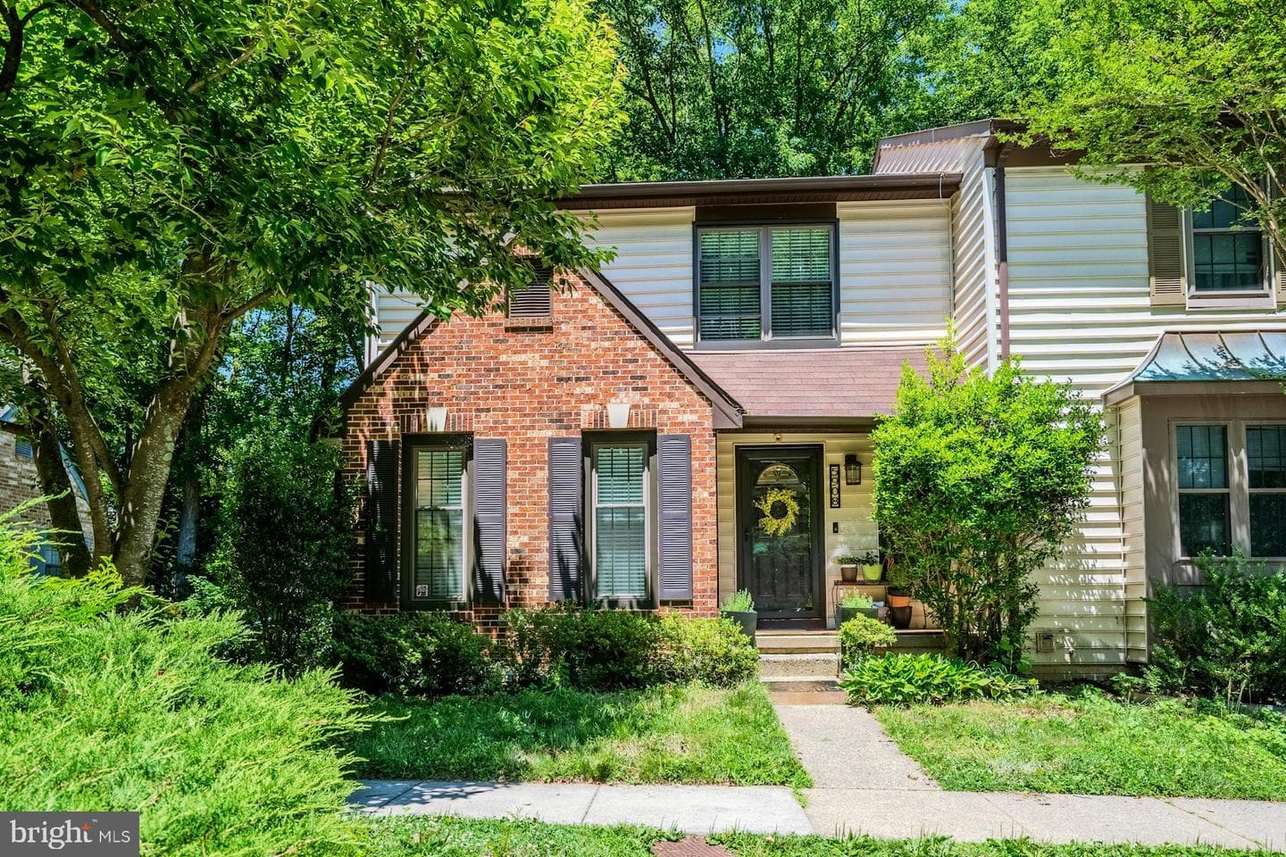 5908 Roberts Common Court, Burke