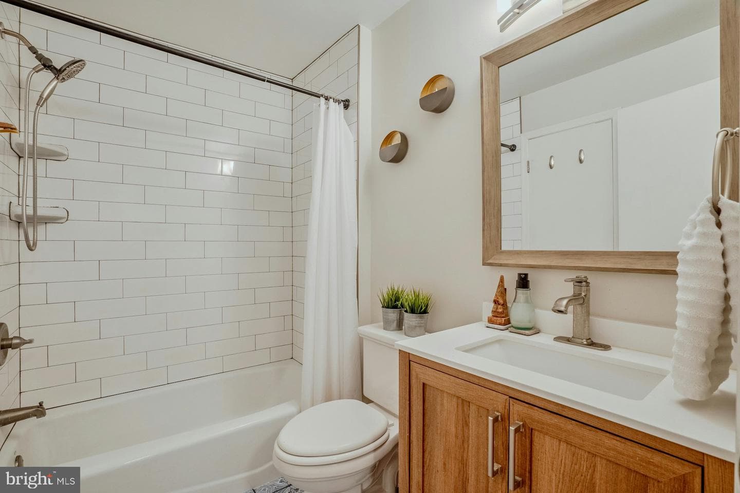 5908 Roberts Common Court photo 18