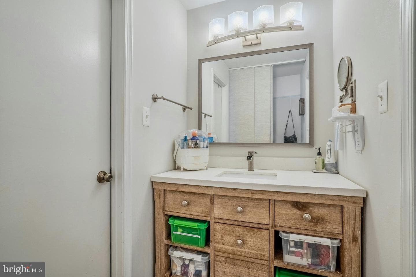 5908 Roberts Common Court photo 19