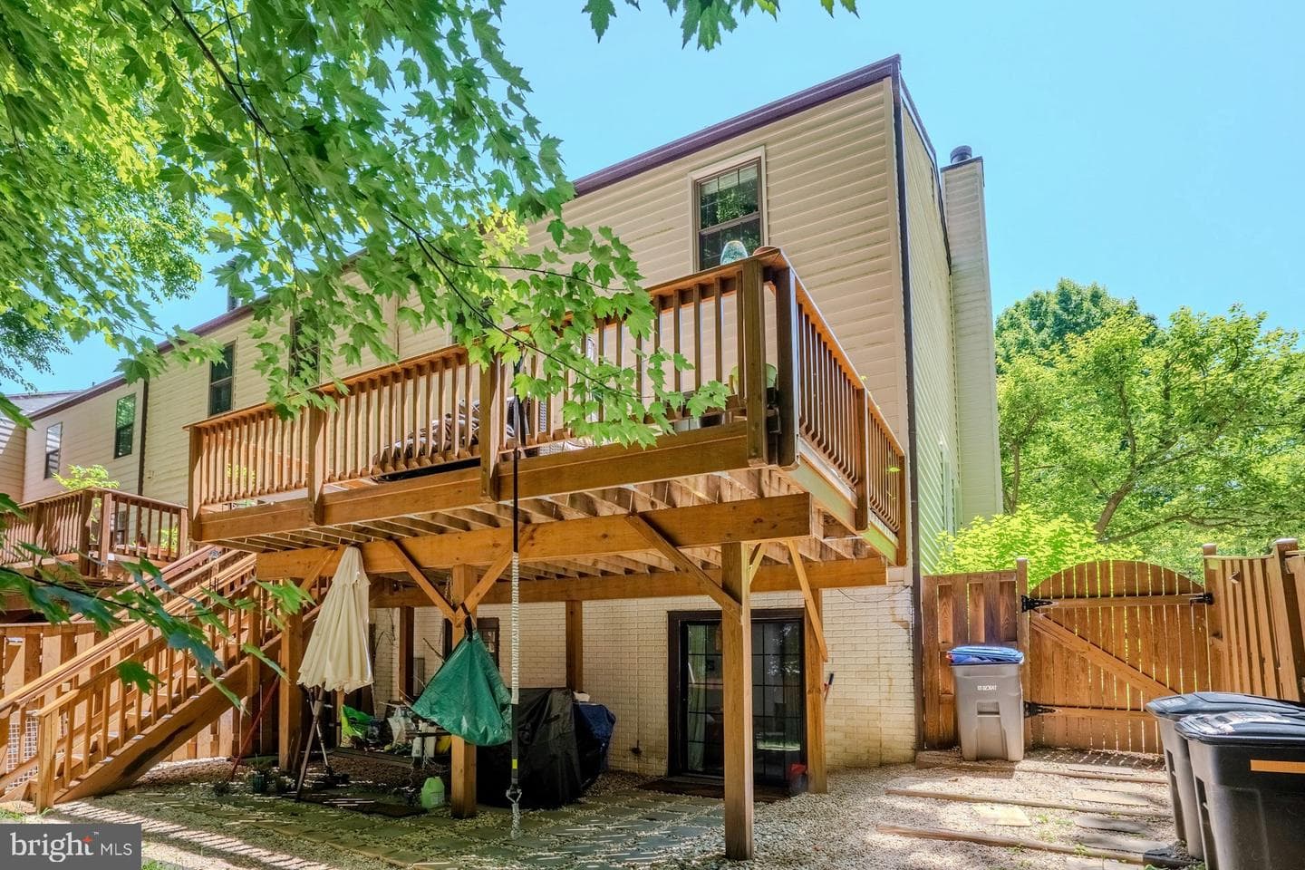 5908 Roberts Common Court photo 32