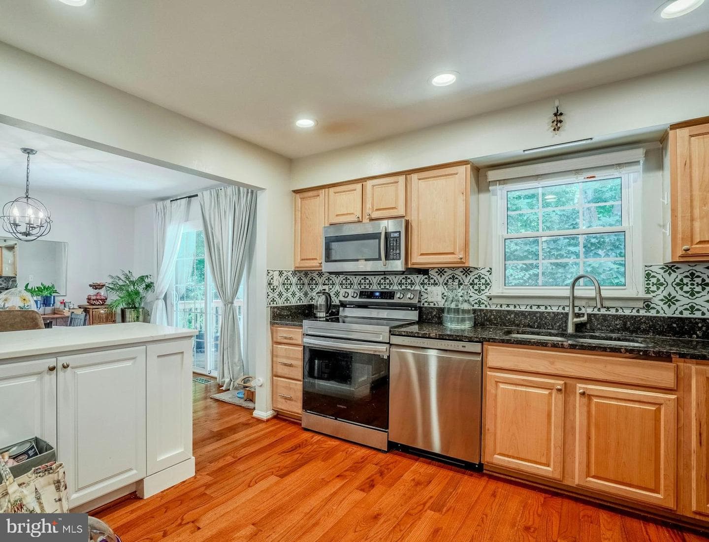 5908 Roberts Common Court photo 6