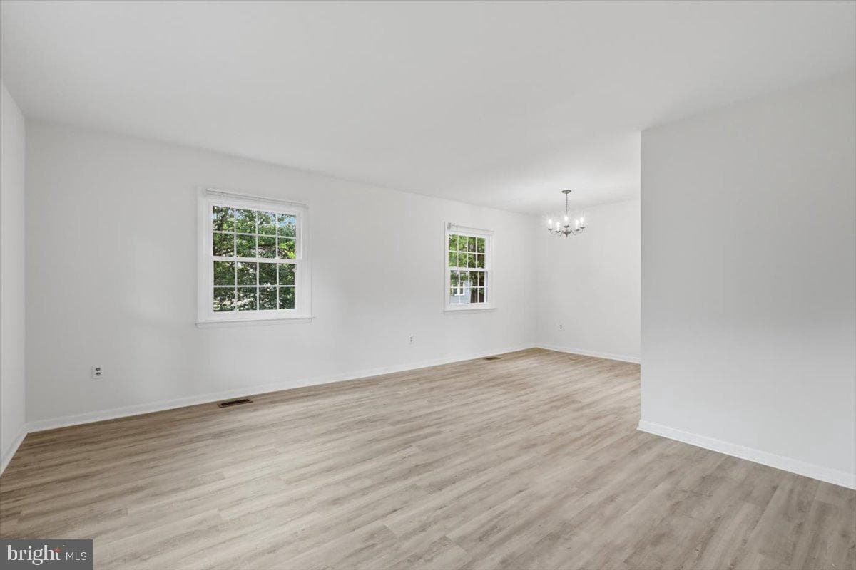 7276 Larrup Court photo 6